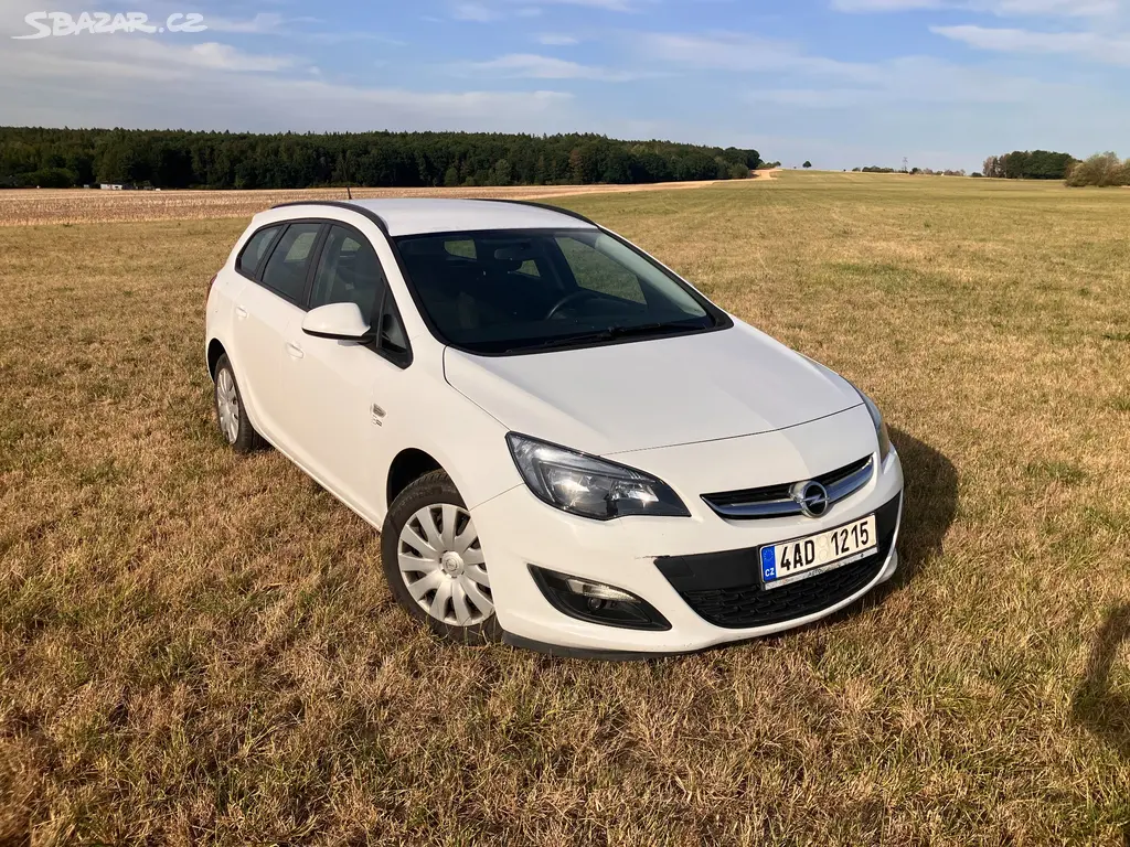 Opel Astra 1.7 CDTI 2014 servisována