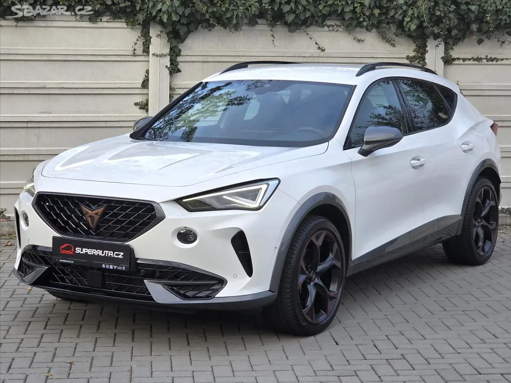 Cupra Formentor, 2,0 TSi DSG 4x4 Matrix DCC Zár - fotka 3
