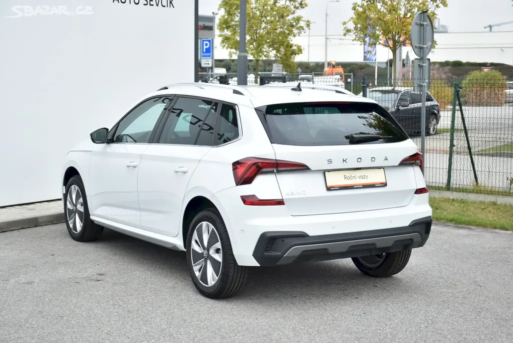 Škoda Kamiq, Top Selection 1.0 TSI 85kW DSG - fotka 6