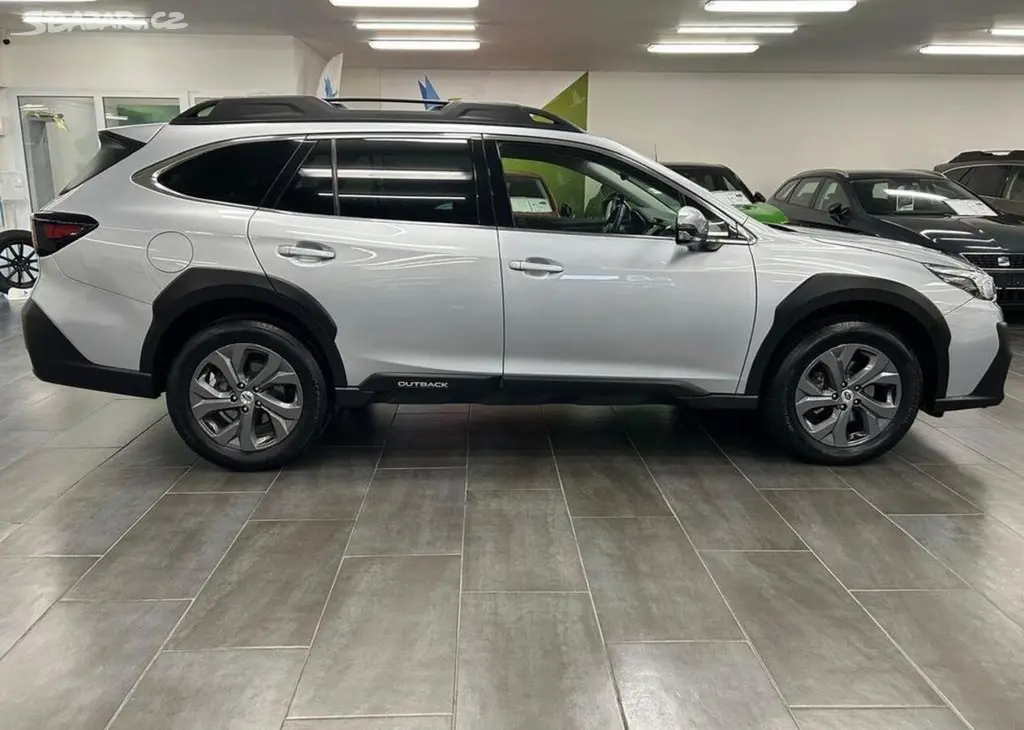 Subaru Outback 2.5 COMFORT+ 2022 | Záruka - fotka 5