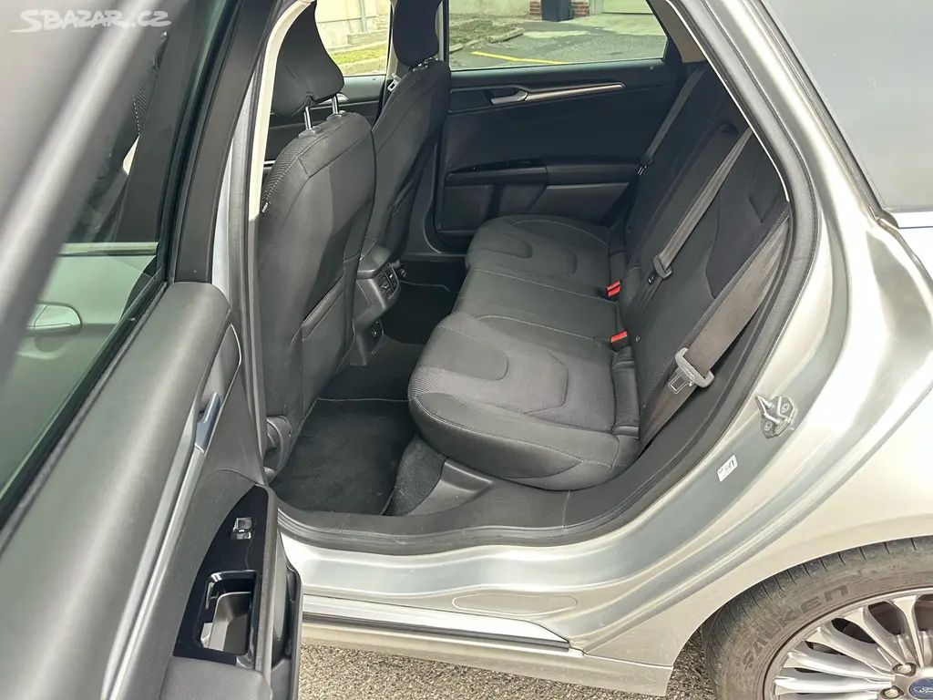 Ford Mondeo 1.5 EcoBoost Kombi (2016) LED, Vyhří - fotka 6