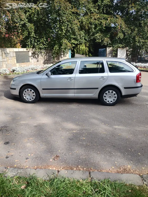 Škoda Octavia combi 1.9 TDi , 77 kW , r.v. 6/2006 - fotka 3