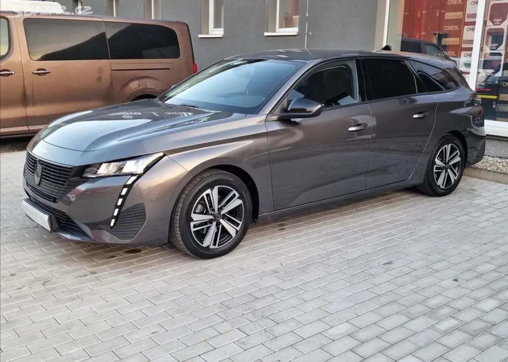 Peugeot 308, 1.2Puretech Active Pack SW,ČR - fotka 2