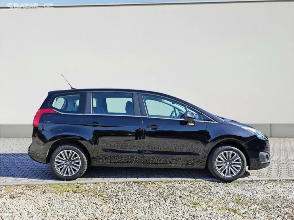 Peugeot 5008 1.6 HDi ACTIVE 88KW,7-MÍST,PDC,ZÁVĚS - fotka 6