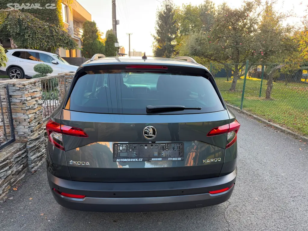 Škoda KAROQ 1.0 TSI 85KW AMBITION - fotka 4