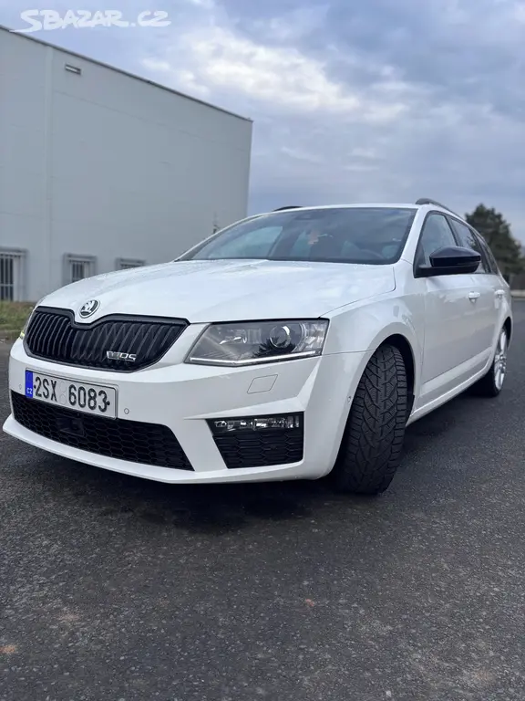 Škoda OCTAVIA III RS COMBI 2.0 TDI 135 kW DSG
