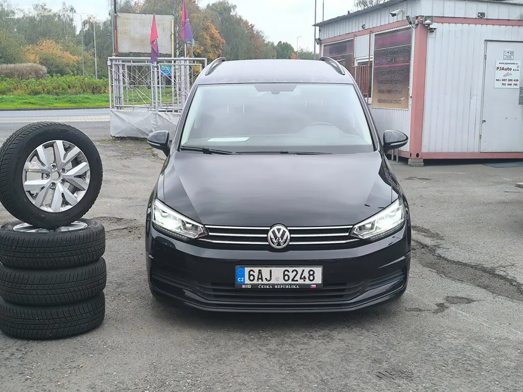Volkswagen Touran 1.6 TDi 85kW,Nai,Temp,AL,Webasto - fotka 2