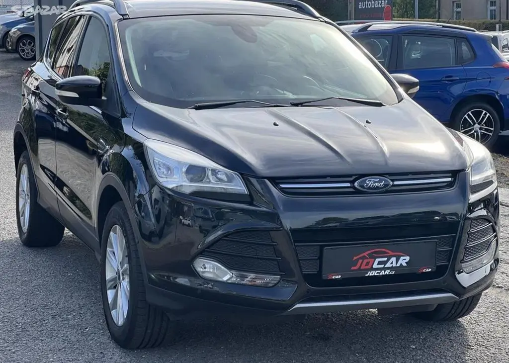 Ford Kuga 2.0TDCi 4x4 TEMPOMAT KLIMA ALU manuální - fotka 3