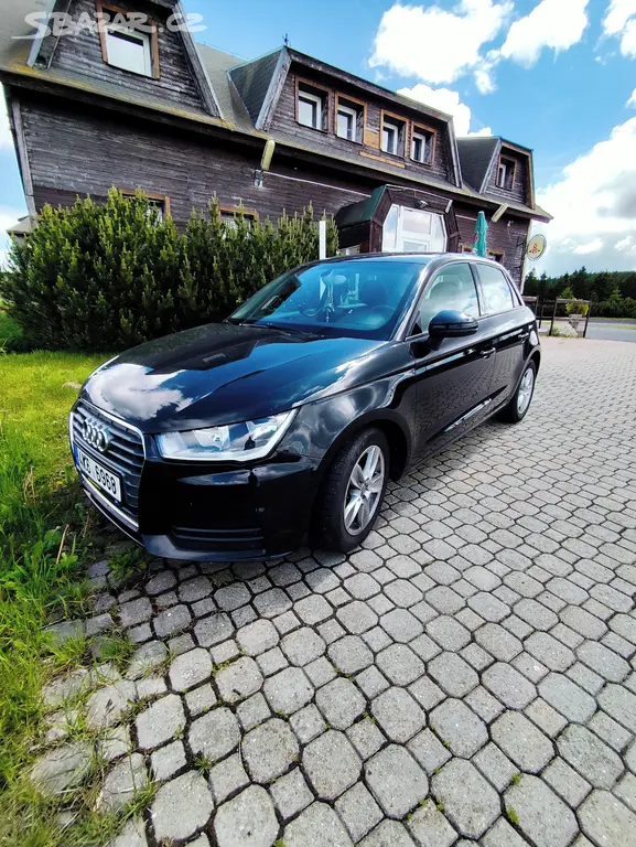 Prodám Audi A1 Sportback, 1.0 TFSI 70 kW / 95 koní
