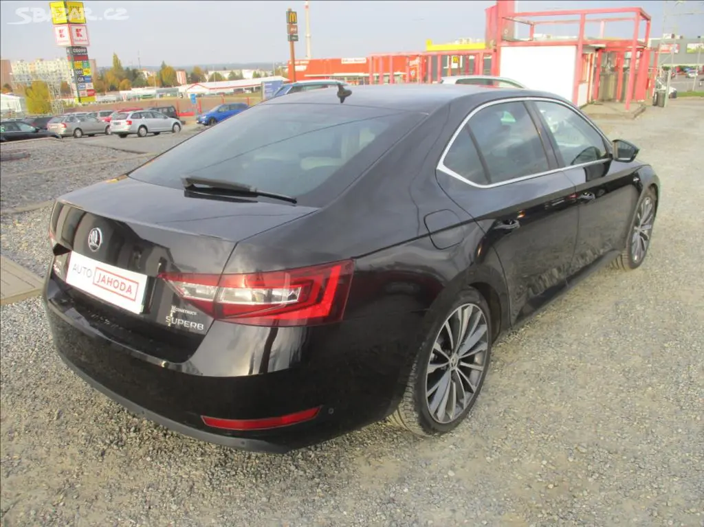 Škoda Superb, 2,0 TDI, L&K,serv.historie,CZ - fotka 5