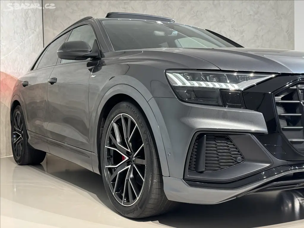 Audi Q8, 3,0 TDi Competition Plus LED - fotka 5
