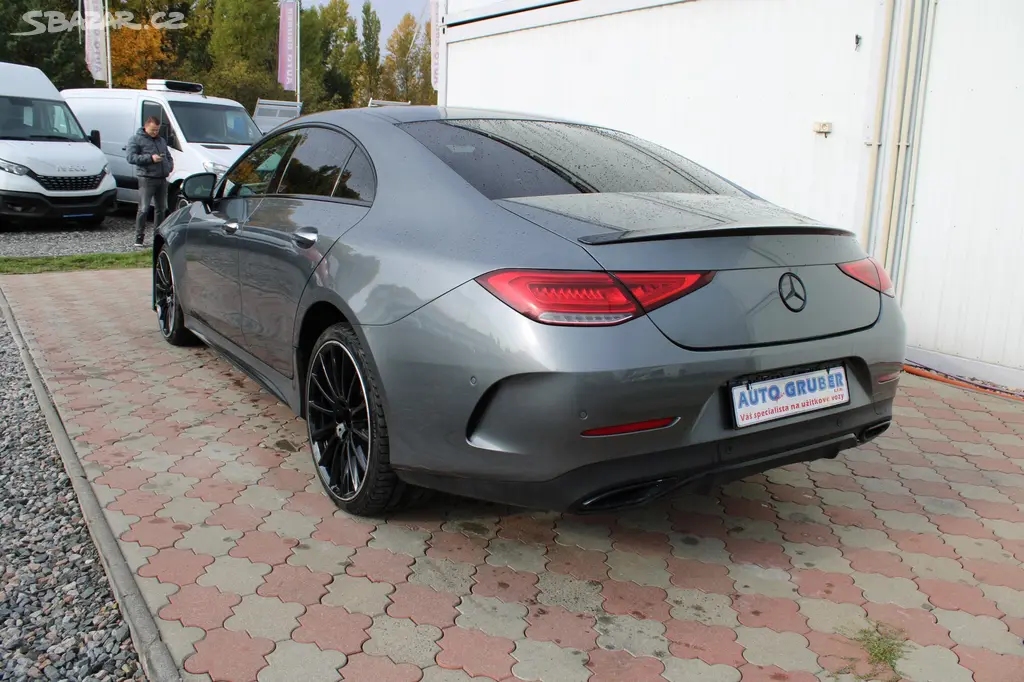 Mercedes-Benz CLS, 400d 4MATIC*AMG*Burmester* - fotka 5