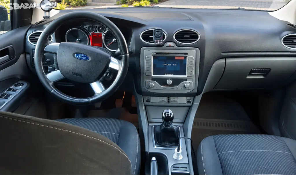Ford FOCUS 1.6 TDCi, 2008, Klima, Tažné, Xenony - fotka 6