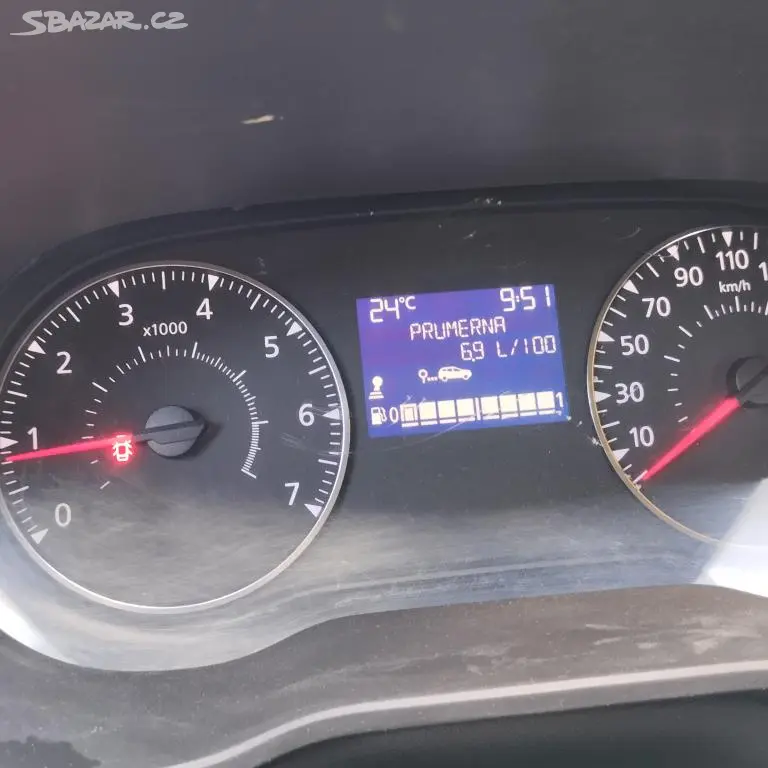 Dacia DUSTER 2019 1,6 84KW benzin - fotka 6