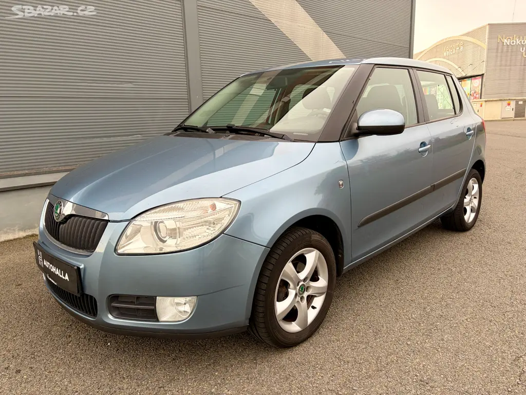 Škoda Fabia 2 (II) Hatchback 1.4i 16V 63kW Style