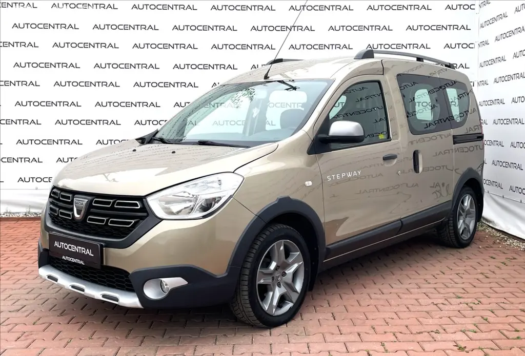 Dacia Dokker, 1,6 i,75kW,serv.kn.,1.maj.,ČR - fotka 3