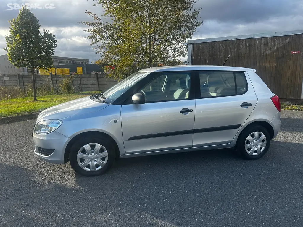 Škoda FABIA 1.4 16V - fotka 2