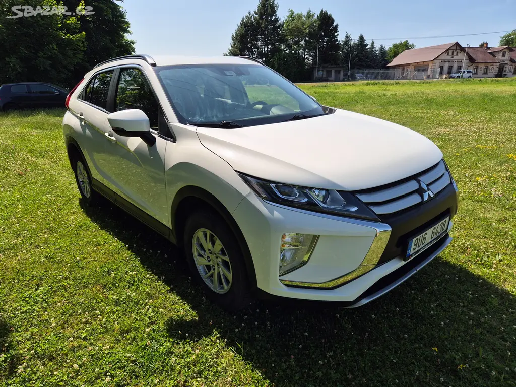 Prodám Mitsubishi Eclipse Cross 1.5 T 120kW - fotka 6
