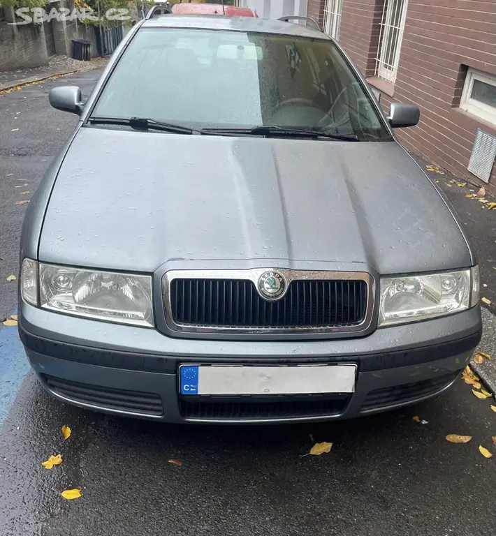 Škoda Octavia 1.6 - fotka 2