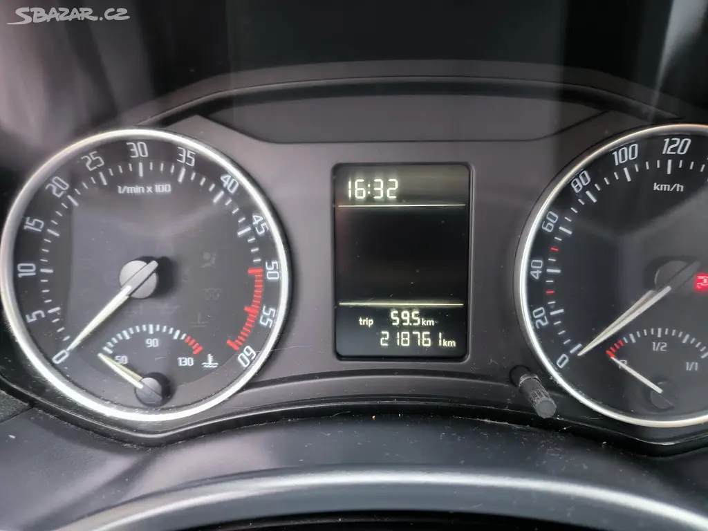 Octavia 1.6 TDI 2011 - fotka 6
