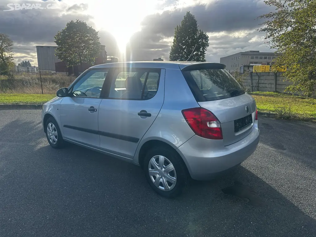 Škoda FABIA 1.4 16V - fotka 3