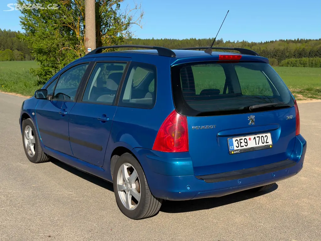 Peugeot 307 kombi 2.0 HDI 79kW - fotka 3