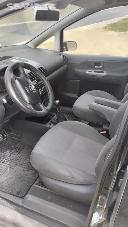 Seat Alhambra 1.9 tdi - fotka 4