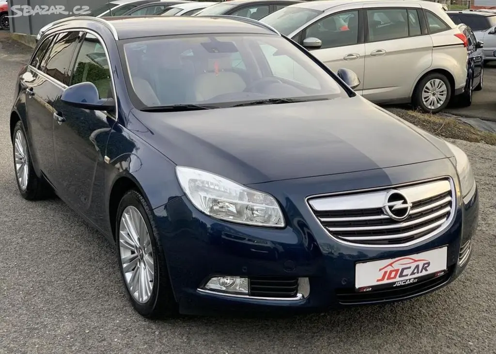 Opel Insignia 2.0CDTi 4x4 COSMO KŮŽE KLIMA - fotka 3