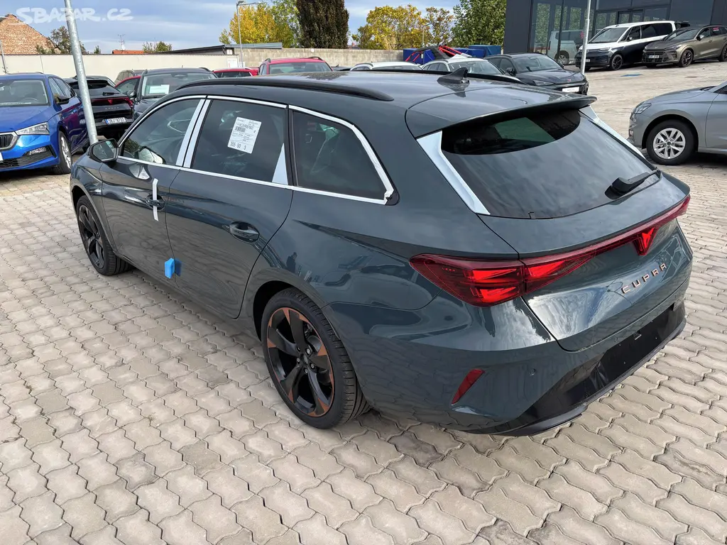 Cupra Leon, 1.5 TSI 150k - fotka 2