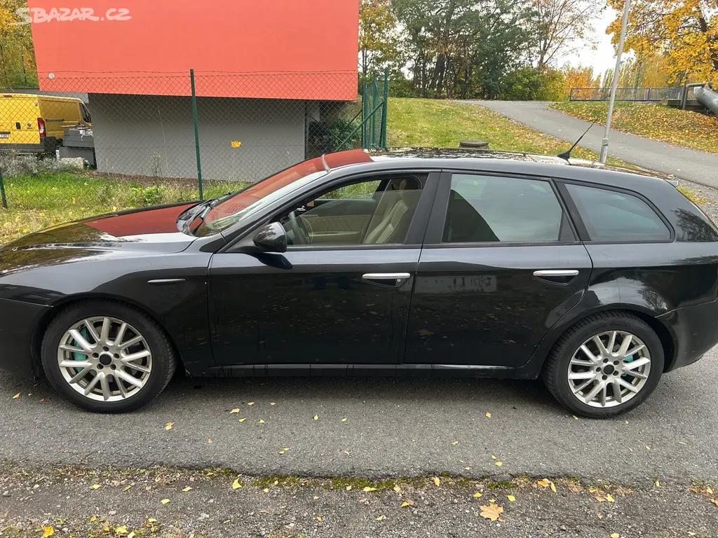 Alfa Romeo 159 2.4jtd 147kw - fotka 4