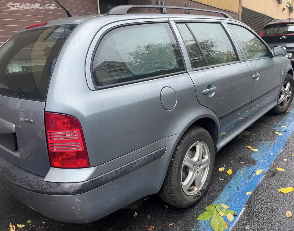 Škoda Octavia 1.6 - fotka 4