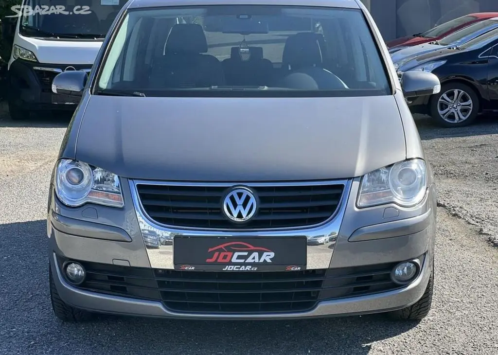 Volkswagen Touran United 1.4TSi 103kw TEMPOMAT - fotka 2