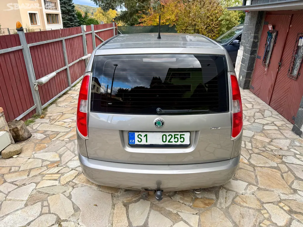 Škoda Roomster, 1.2 TSI 63KW KLIMA 2 X KOLA - fotka 5