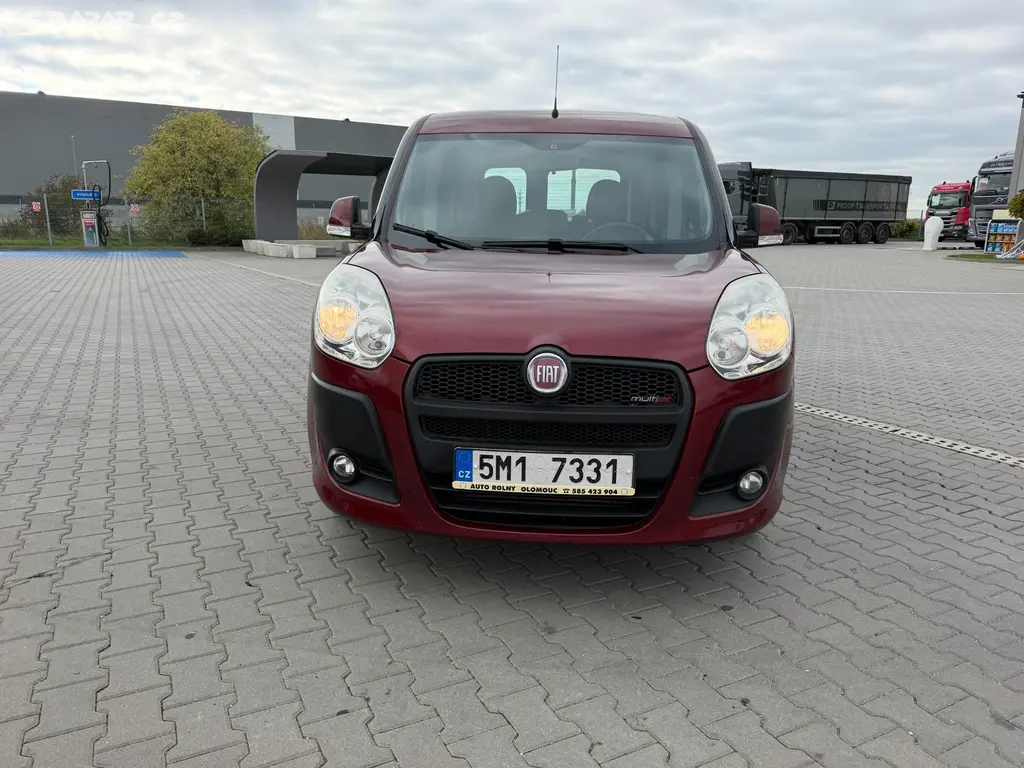 Fiat Dobló, 1,6 Multijet 77 kW, ČR, servis FIAT - fotka 3