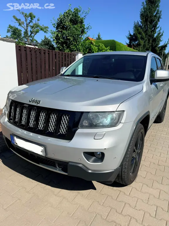 Jeep Grand Cherokee 3.0 CRD Overland 177 kW - fotka 2