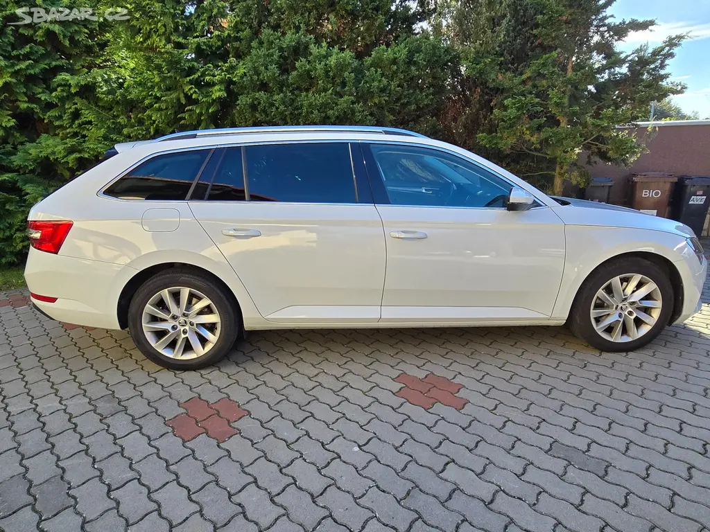 Škoda Superb Combi 2.0 TDI 4x4 DSG Style, 2021 - fotka 3