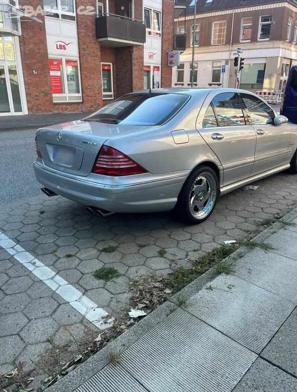 Mercedes - Benz S - Klasse V8 AMG - fotka 4