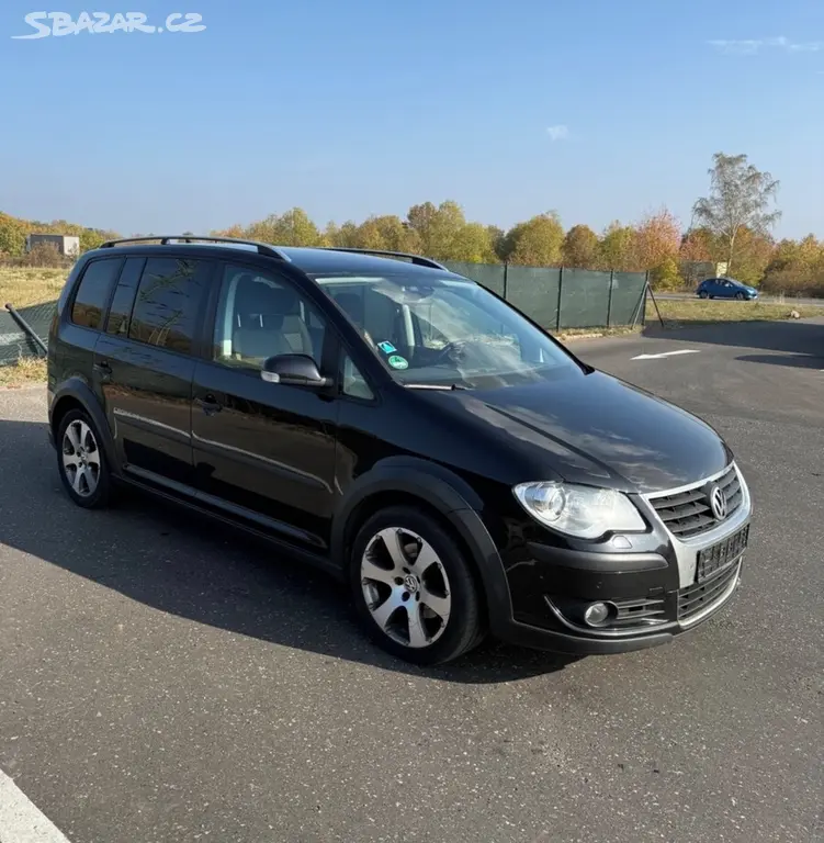 Volkswagen touran - fotka 3