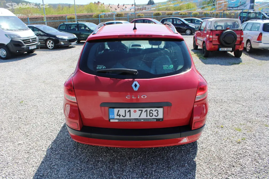 Renault Clio 1.2i EL.OKNA ABS SERVO CENTRÁL - fotka 6
