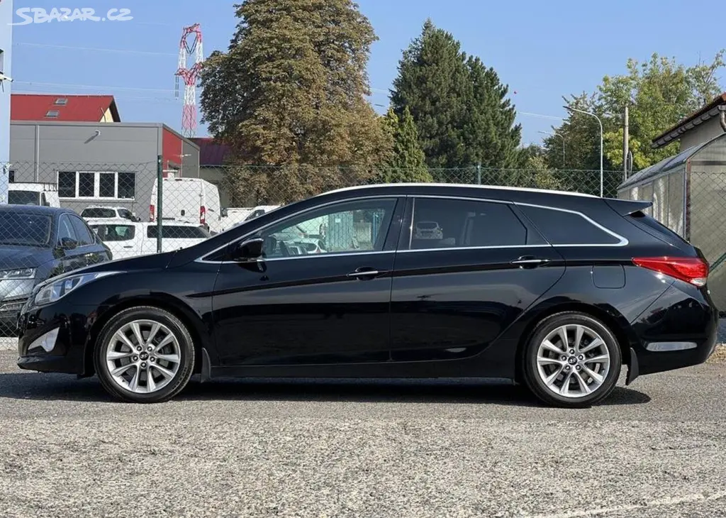Hyundai i40 1.7CRDi KAMERA KLIMA PŮVOD ČR manuální - fotka 4