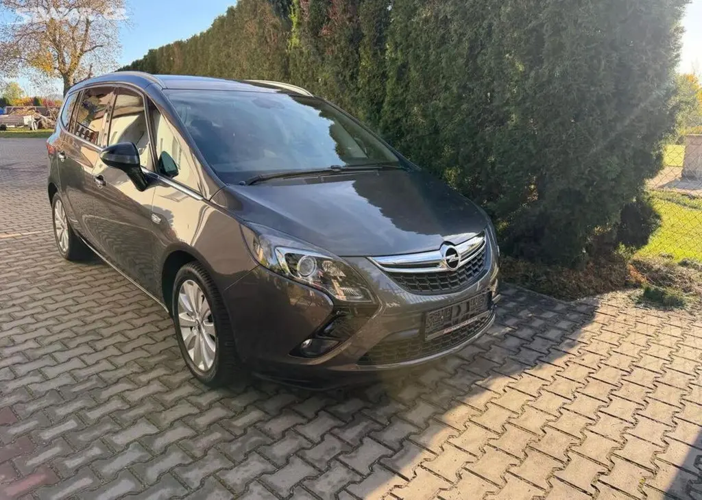 Opel Zafira 2,0CDTi/120KW , 7 Míst ,Tažné nafta - fotka 3