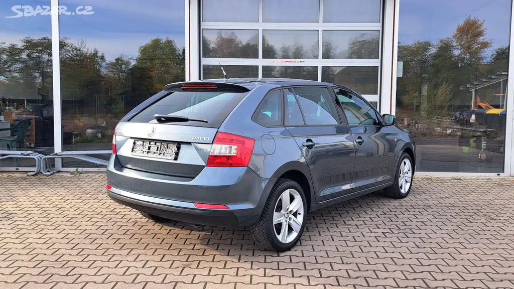 Škoda Rapid 1.2 TSI 77 Kw Spaceback - fotka 5