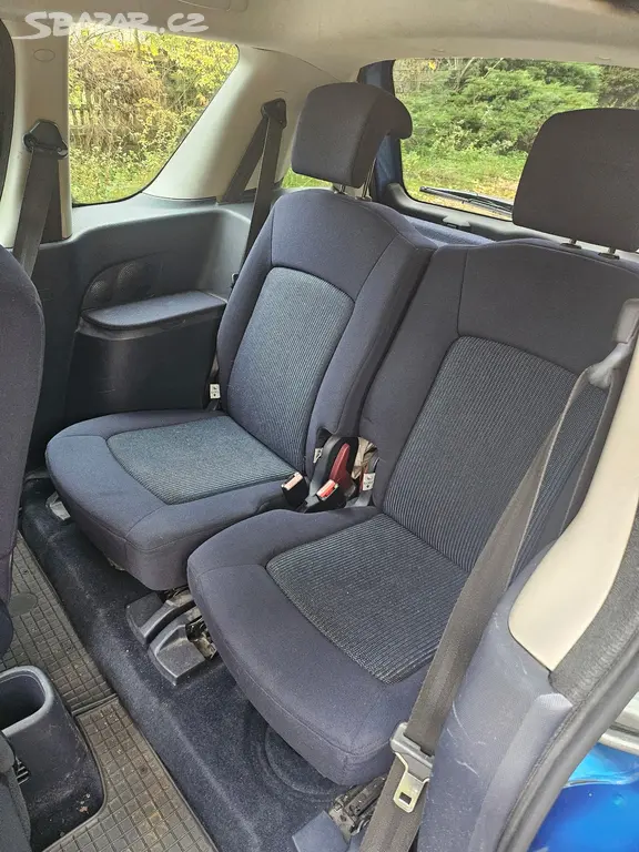 Peugeot 1007 1.4 benzin 135xxxkm najeto - fotka 4