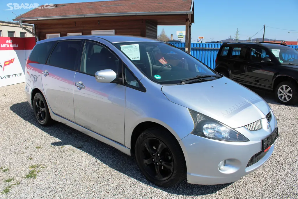 Mitsubishi Grandis 2.0TDI KLIMA EL.OKNA 7MÍST ALU - fotka 3