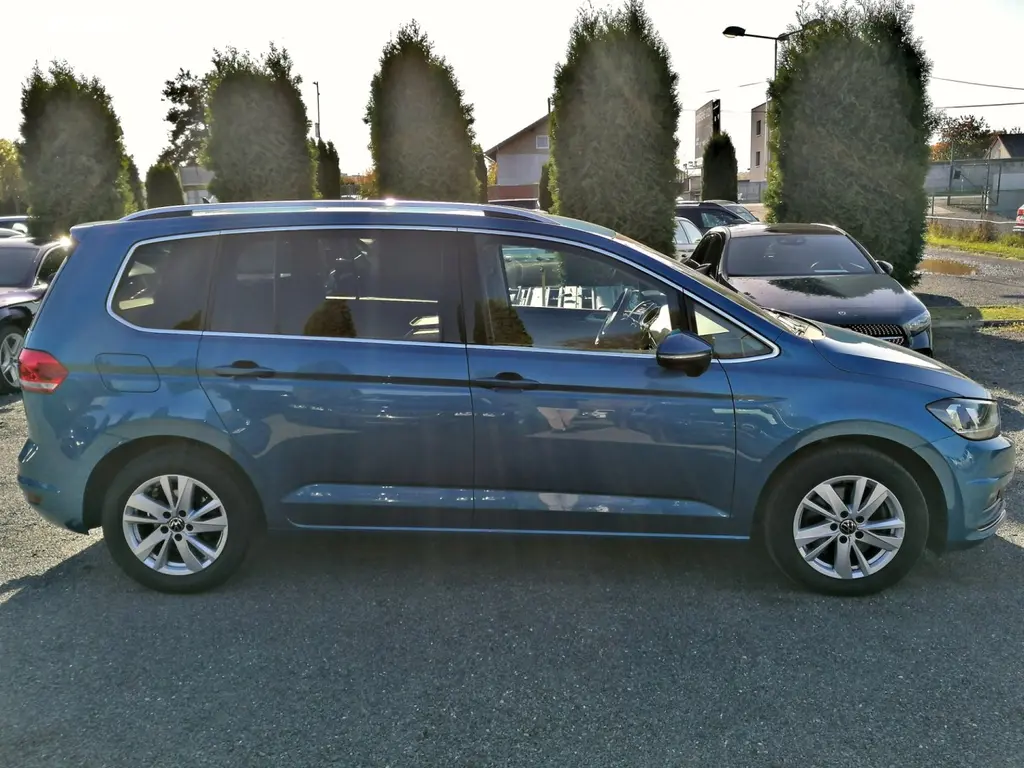 Volkswagen Touran, 2.0 TDi DSG,110kW,Highline,ACC - fotka 6