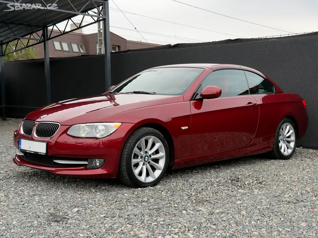 BMW E93 330d 180kW LCI 2010 | 102.889km sportsitze - fotka 4
