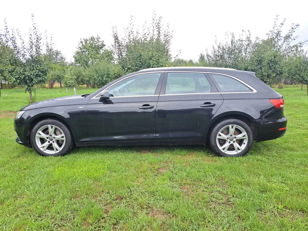 Audi A4 B9 kombi 2.0TDI, automat ,NAVI ,bez koroze - fotka 3