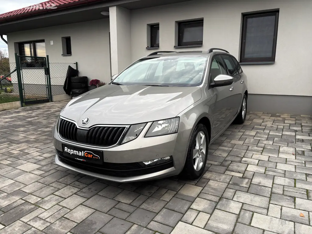 Škoda OCTAVIA COMBI III 1.4TSI 110KW 2017 - fotka 2