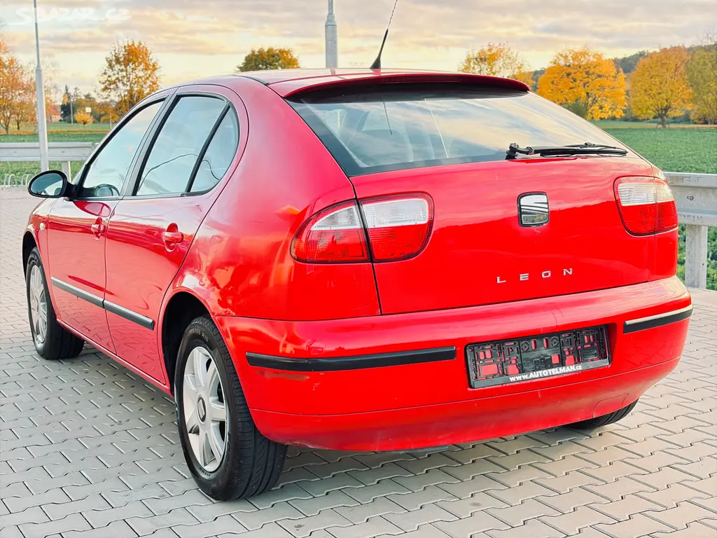 Seat Leon 1.6i, 77 KW, r.v. 2007 - fotka 2