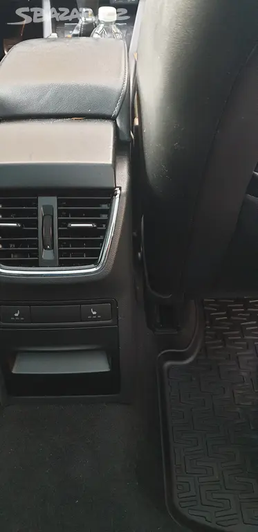 Škoda Octavia Combi RS 2.0 TDi - fotka 6